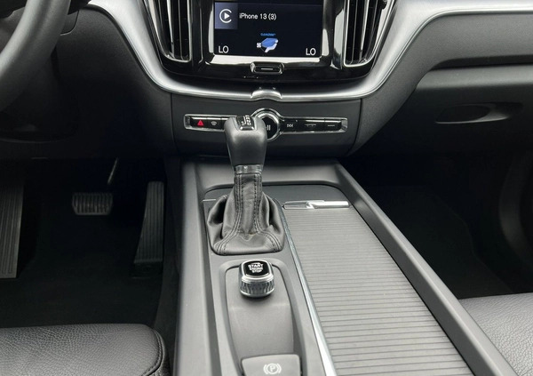 Volvo XC 60 cena 139900 przebieg: 102076, rok produkcji 2019 z Przecław małe 742